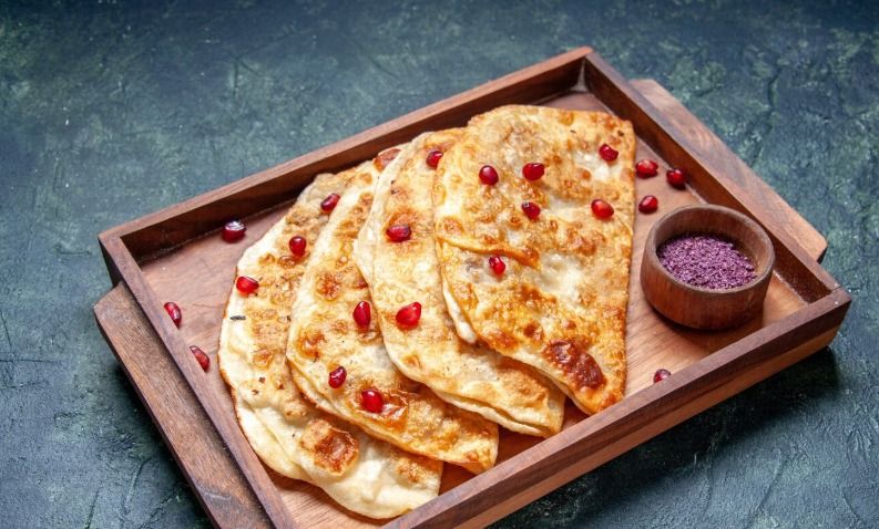 ONION CHILLI NAAN